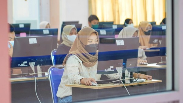 Mempersiapkan UTBK dengan Tryout Online: Solusi Efektif untuk Soshum