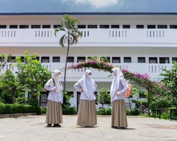 Al Masoem: Pondok Pesantren Putri Favorit di Bandung