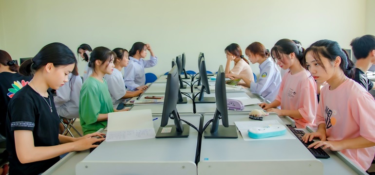 Tantangan Dunia Pendidikan di Era Perubahan dan Digitalisasi