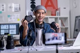 Jenis Influencer Berdasarkan Jumlah Pengikut dan Platform